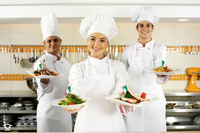 چرا به مدرسه آشپزی نیاز دارید؟