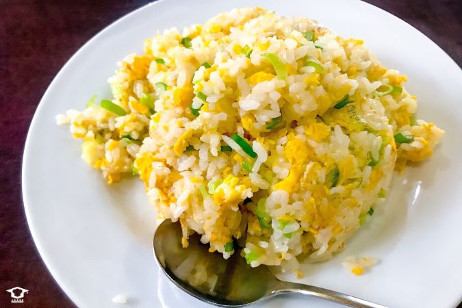 برنج سرخ شده (chǎofàn)
