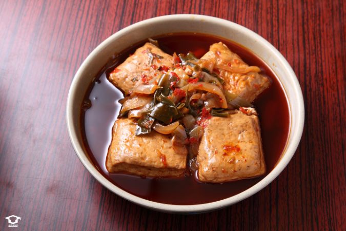 توفو بدبو (chòudòufu)