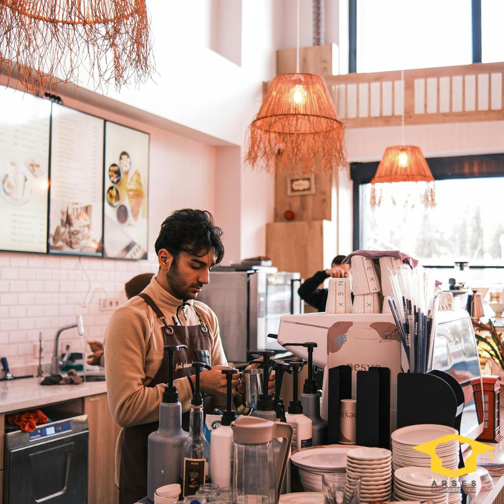 ابزار و تجهیزات باریستا؛ زیربنای حرفهایگری در دنیای قهوه