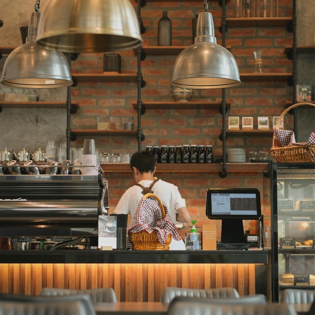 تفاوت کار باریستا در کافی‌شاپ کوچک و بزرگ