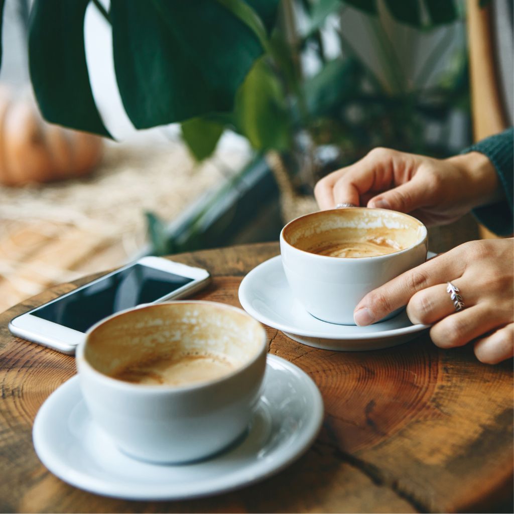 روزی چند بار قهوه بخوریم ؟