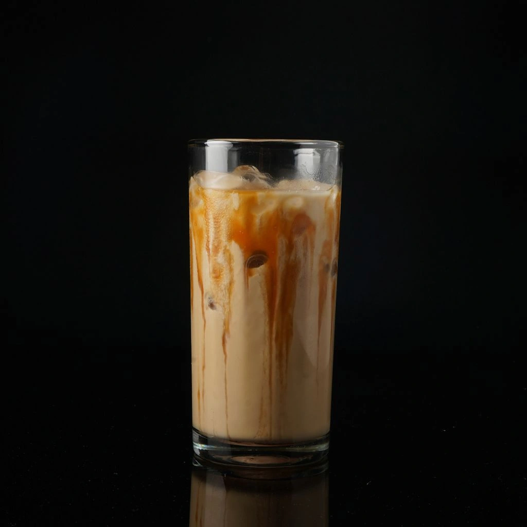 طرز تهیه آیس کارامل ماکیاتو