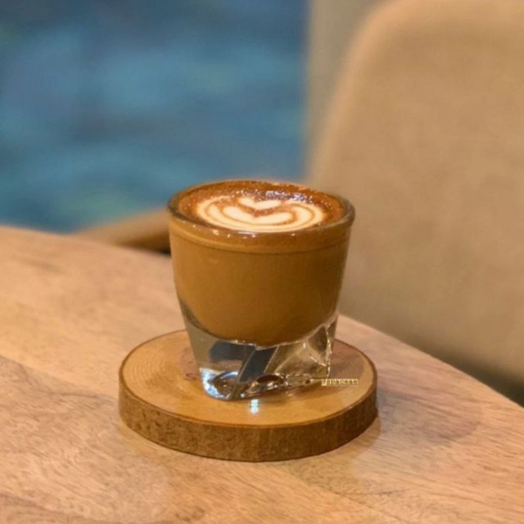 کورتادو چیست؟ طرز تهیه کورتادو + تفاوت کورتادو با لاته